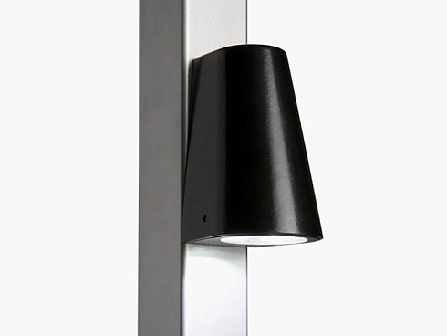 Заказать Элегантное LED-освещение Locinox (Бельгия) TRICONE для ворот, цвета zilver и 9005 (черный) в Кореновске